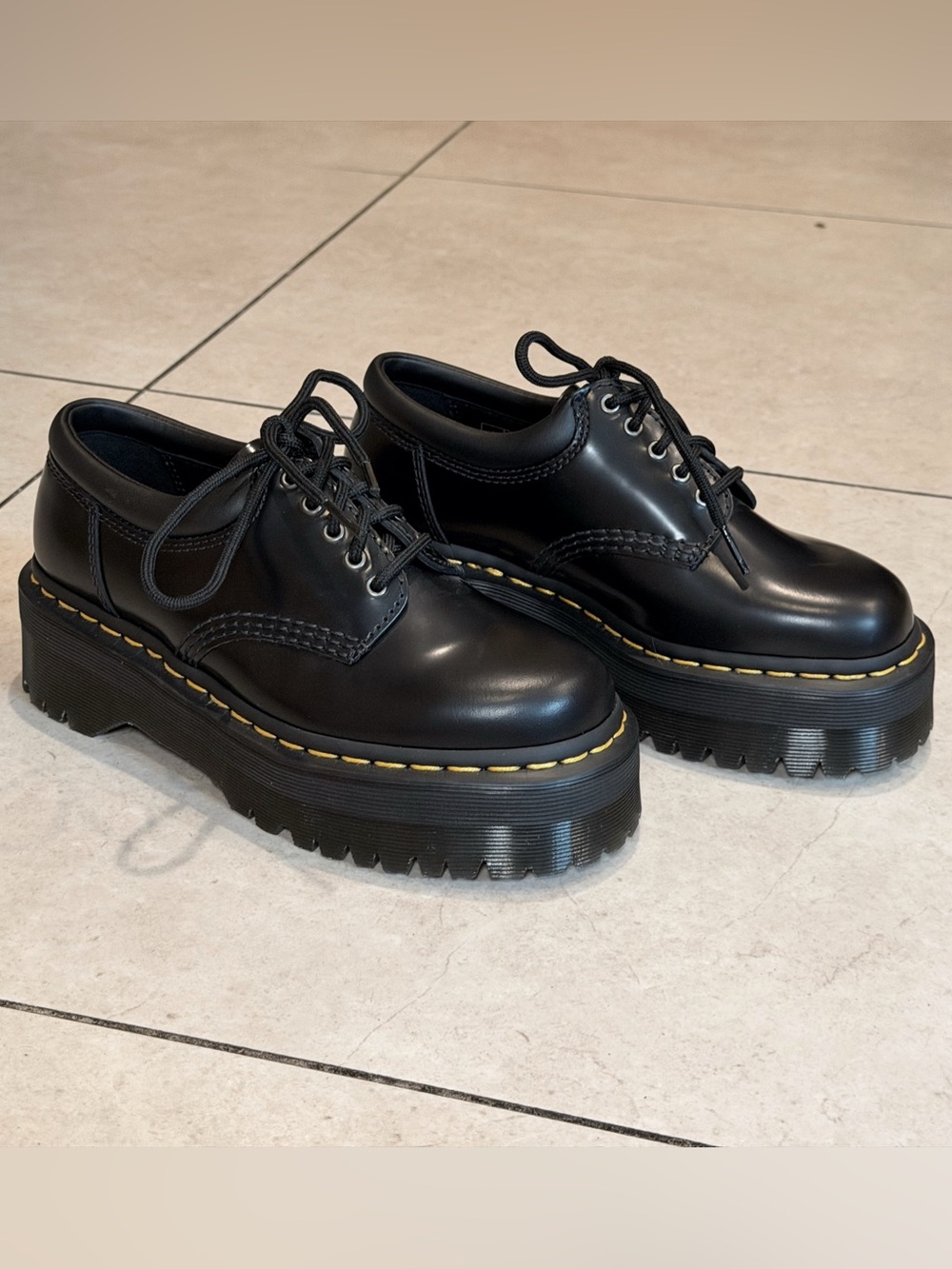Dr. Martens 8053 Quad Black Leather Platform Shoes in Black, Brand New